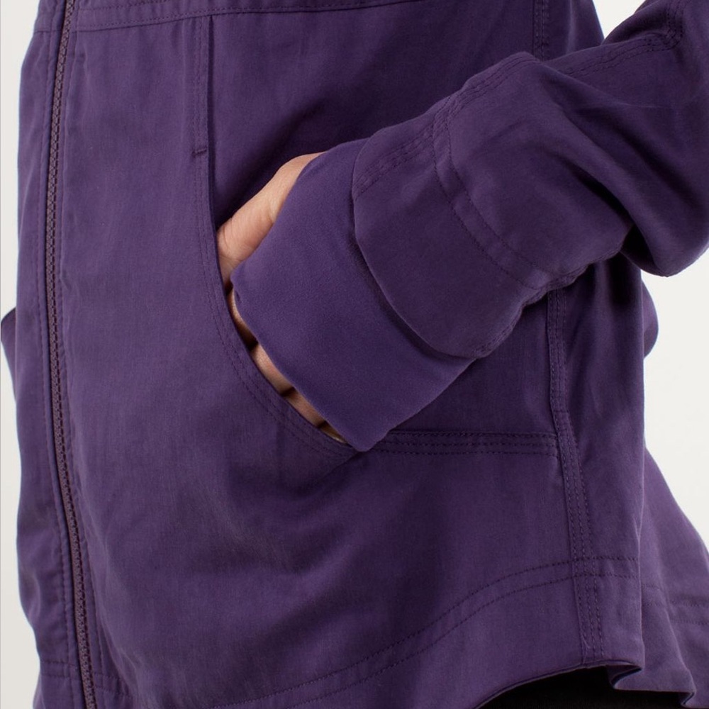 Lululemon Inner Peace Reversible Full Zip Workout Jacket, Concord Grape, S/M - Picture 6 of 15